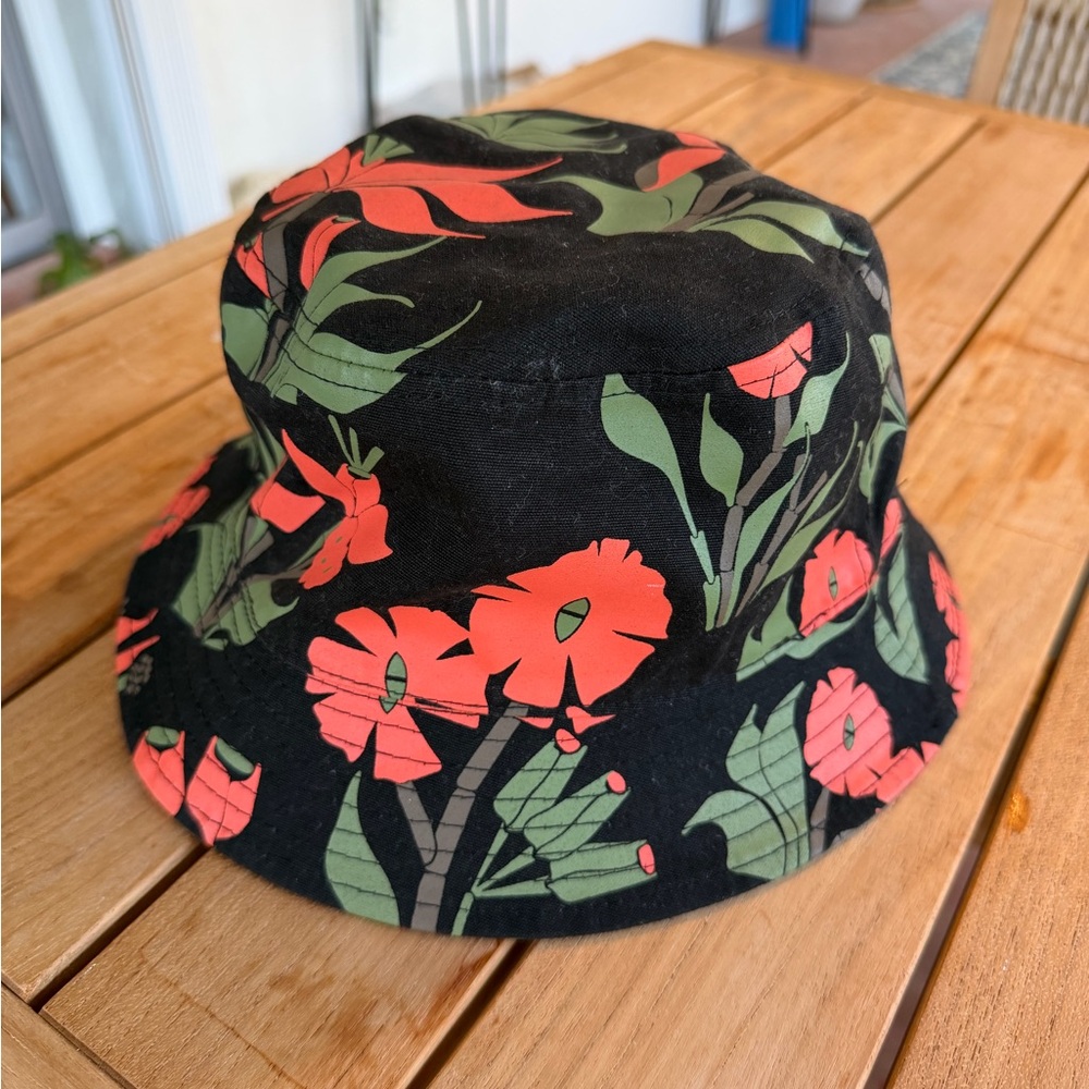 Poler Floral Drop Brim Reversible Bucket Hat
